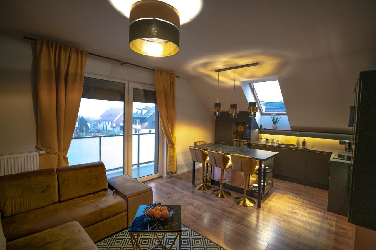Apartament W Cieplicach Gold Jelenia Góra Extérieur photo