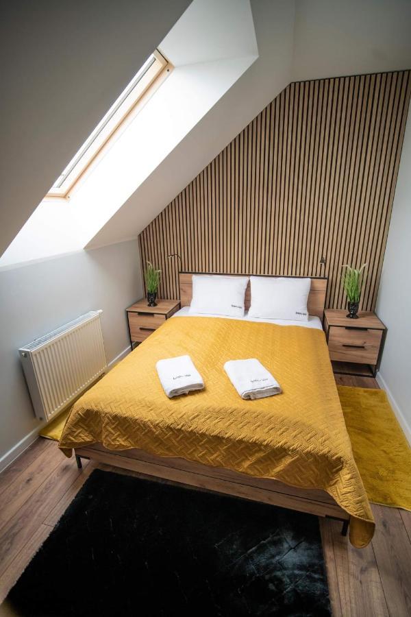 Apartament W Cieplicach Gold Jelenia Góra Extérieur photo